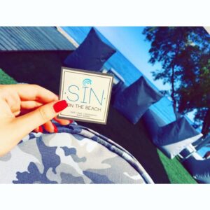 Σαλαμίνα – Beach Bar poofomania