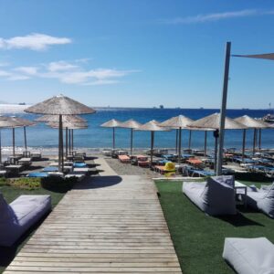 Σαλαμίνα – Beach Bar Poofomania