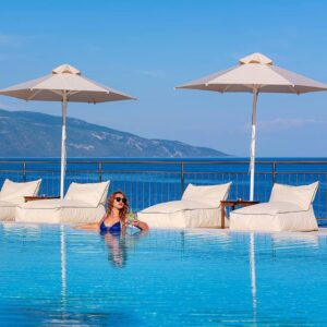 Κεφαλονιά – Ξενοδοχείο poofomania