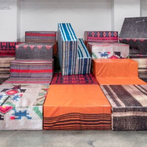 DEMOS A RECONSTRUCTION – Museum of Contemporary Art Poofomania DEMOS A RECONSTRUCTION – Museum of Contemporary Art Poofomania